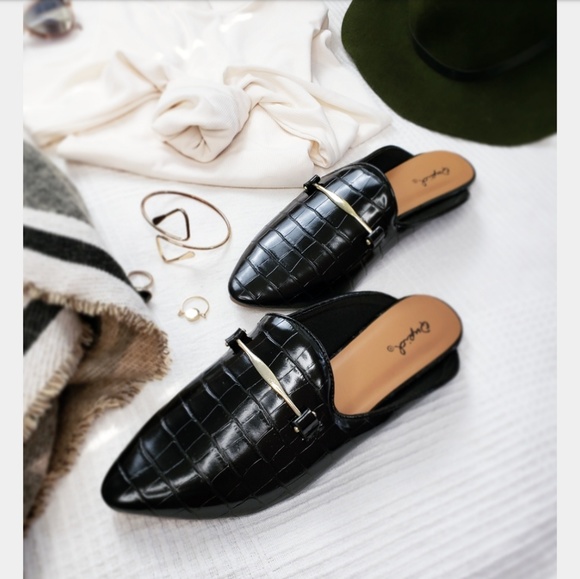 Price firm!The April// black croc print mule flat - Picture 5 of 8